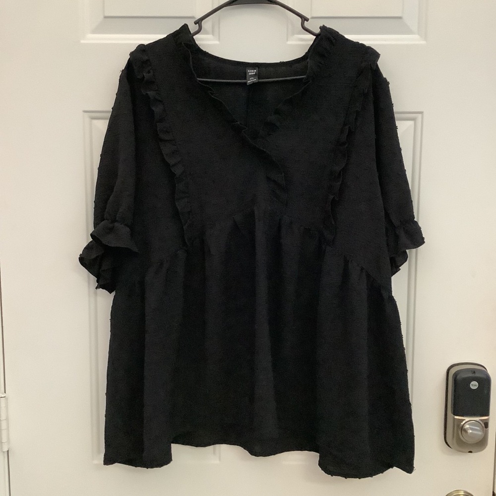 Shein Curve Blouse Womens Black Raised Circles Ruffles Blouse 4XL